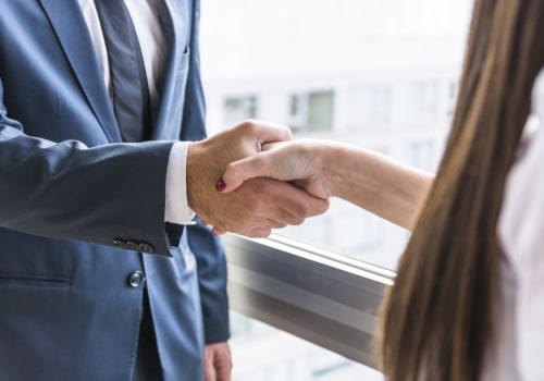 Il Ruolo Cruciale dell'Avvocato nei Servizi Legali: Una Guida Completa